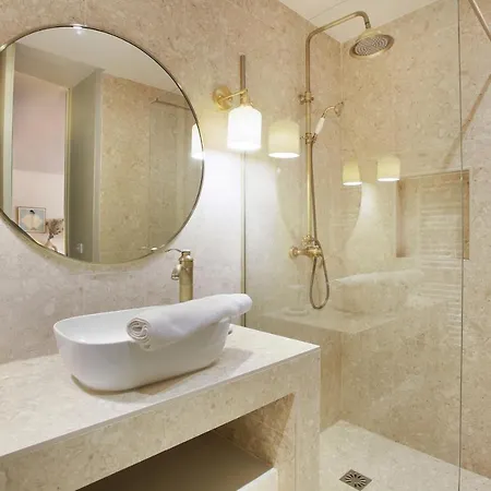In The Center Of By Prestige Apartment Paris